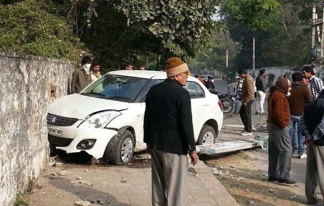 Speeding car hits auto rickshaw, bangs into school wall