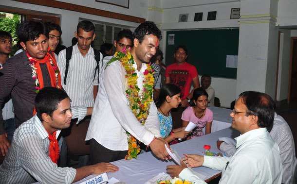 University Elections: Candidates File Nominations