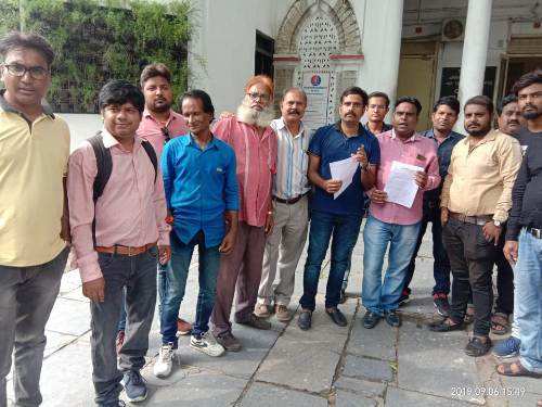 Photo Journalist attacked by Police in Jaipur | Lake City Press Club Udaipur submits Memorandum to Chief Minister Ashok Gehlot