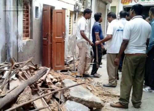 Double tragedy in Chamanpura as house crumbles