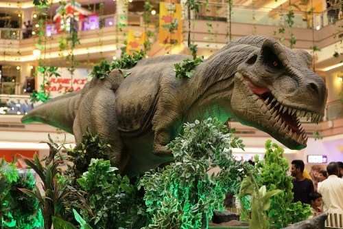 Talking Dinosaur at Celebration Mall from 1 – 31 July