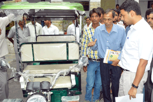 Electronic Rickshaws to run from Next Month in Udaipur