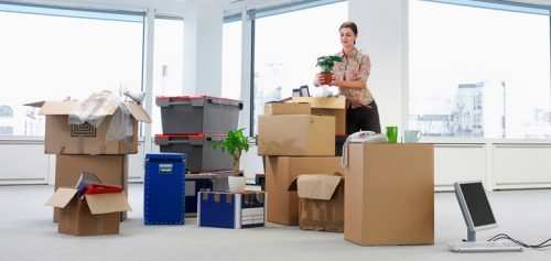 6 Reasons Why You Should Hire Professional Movers for Shifting