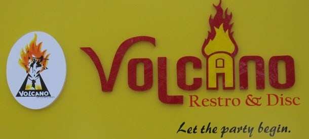 [Food Review] Have a Blast at the Volcano!