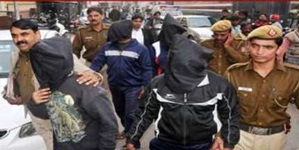 Tihar inmates thrash Delhi gangrape accused