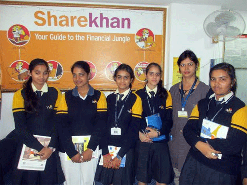 Students of Witty visit Share Market