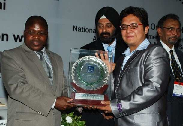 Ashish Khatri receives Budding Innovator Award