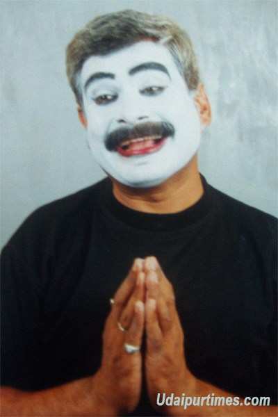 Vilas Janve: Expressing The Silence With Mime