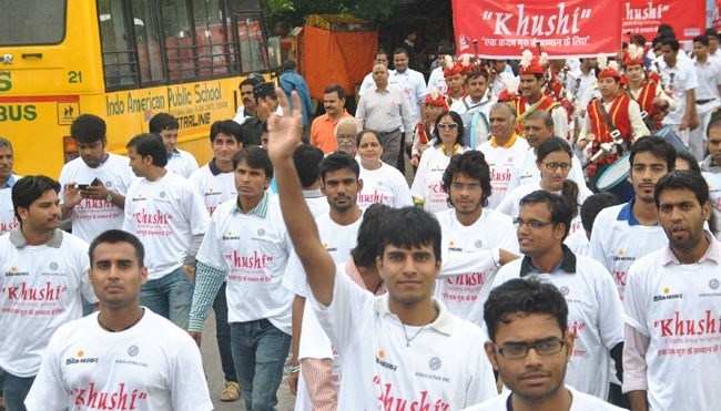 Hundreds of students participate in Walk for Khushi