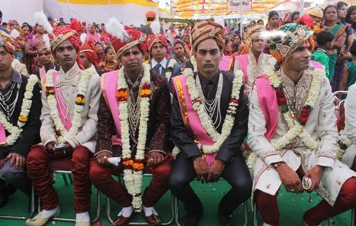 79 Newlywed Couples Took Oath against Female Feticide