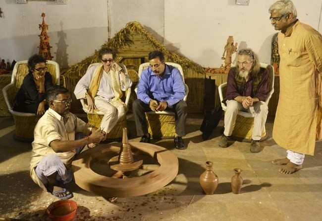Terracotta Art Workshop Begins at Shilpgram