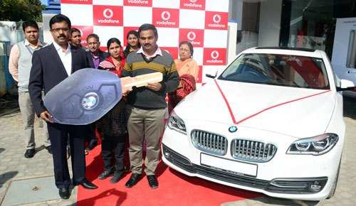Udaipur’s Girish Nair wins BMW in Vodafone India Contest