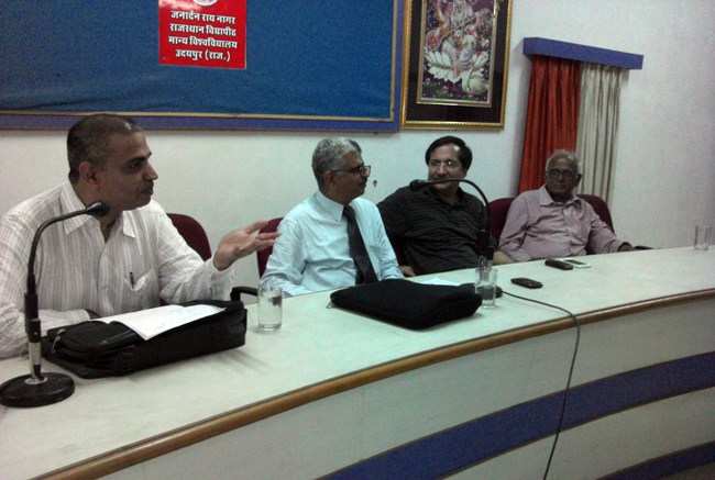 ICWAI conducts seminar on CAT at Shramjeevi College