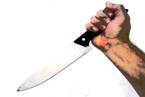 Youth stabbed at Paras tiraha on Friday morning