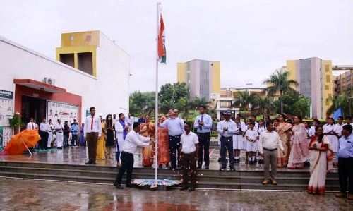 डीपीएस, उदयपुर ने मनाया 73वाँ स्वाधीनता दिवस
