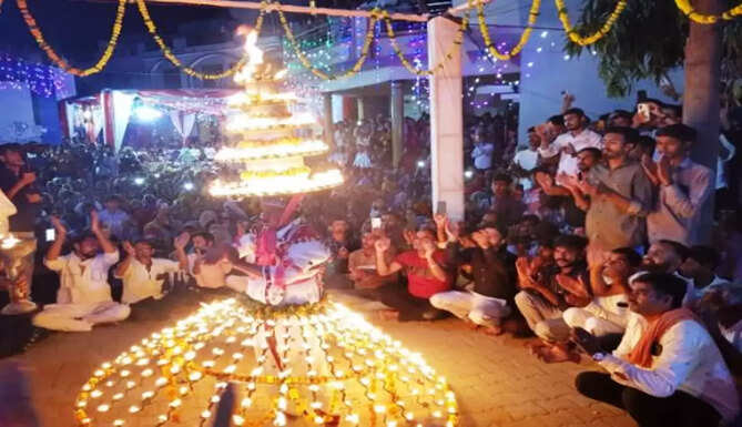 kheda khunt maha aarti with 1001 lamps