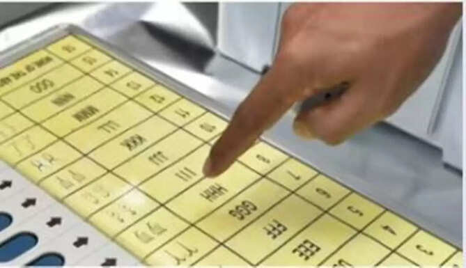 jhadol polling booth