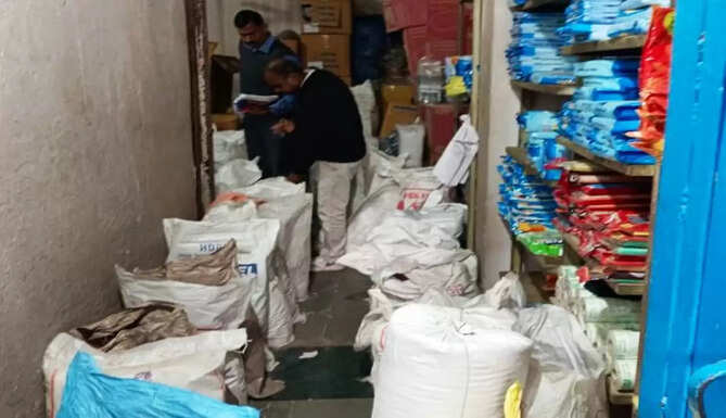 Plastic bags Seized