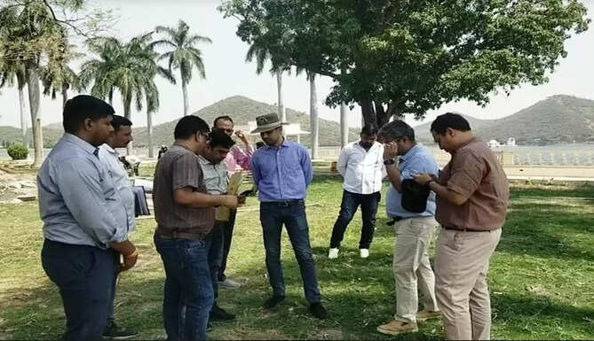 nehru garden