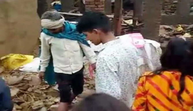 house collapsed at gogunda