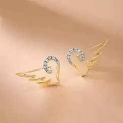 Level-Up Your Jewellery Collection With Trendy Women’s Diamond Earrings Artistically Experimental Diamond Earrings 