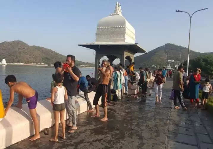 Fatehsagar the largest swiiming pool