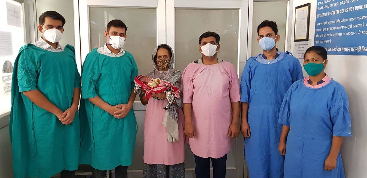 जीवनता चिल्ड्रन हॉस्पिटल की टीम ने कोविड पीड़ित माँ के प्रीमेच्योर नवजात शिशु को जीवन दान दिया