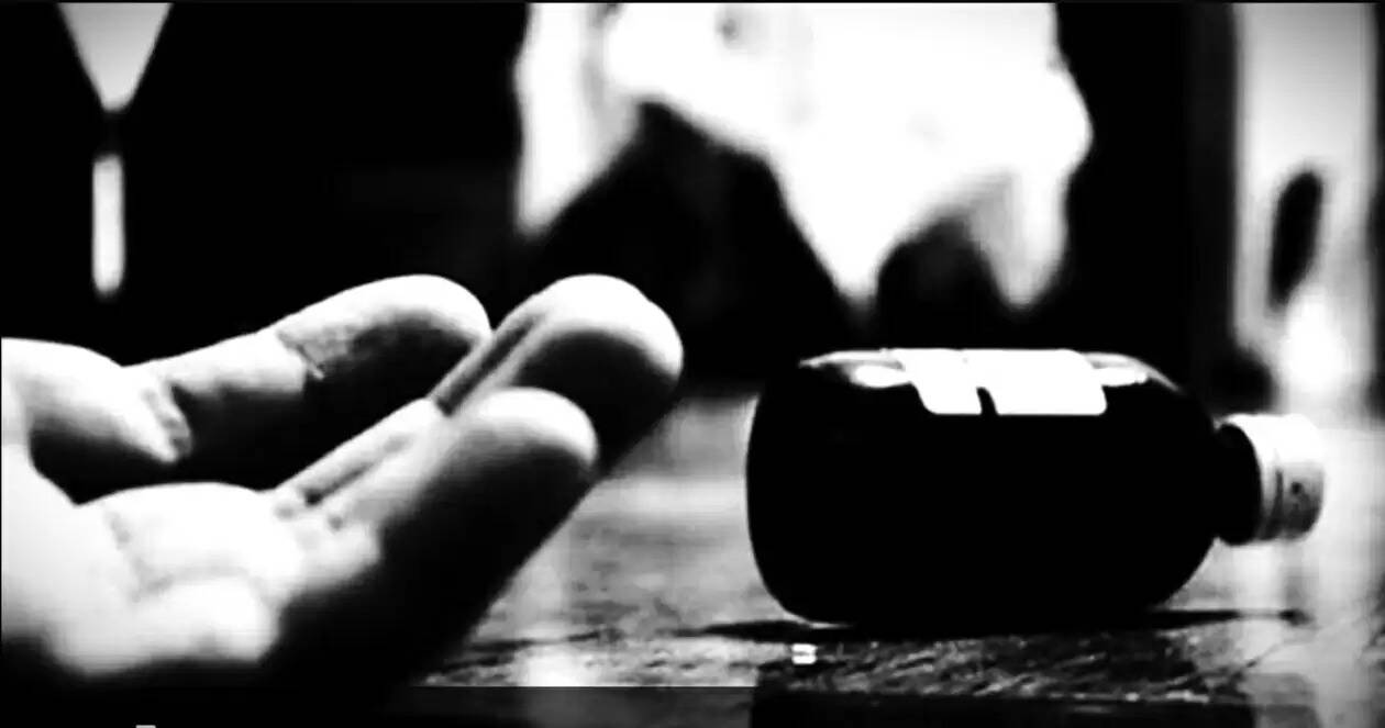 Family members at Bhilwara hospital after youth dies from accidental pesticide consumption