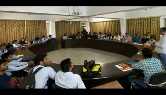 B N University