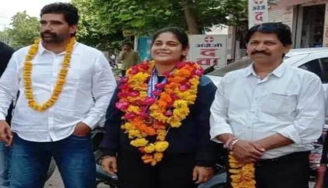 neelam dangi
