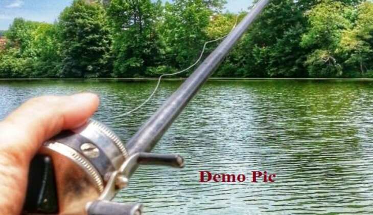 अवैध पॉलिथीन और मछली पकडने वालो पर यूआईटी ने की कार्यवाही