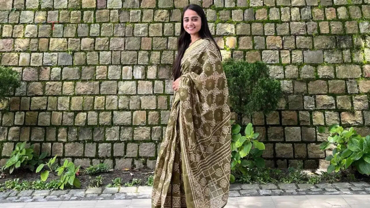 महज 22 साल की उम्र में बनी IAS अफसर