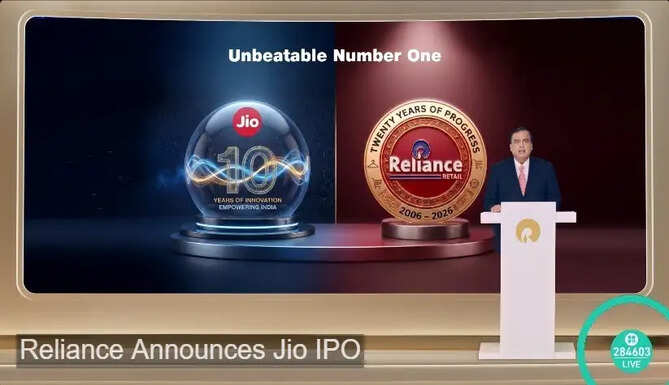 Mukesh Ambani Announces Jio IPO in AGM
