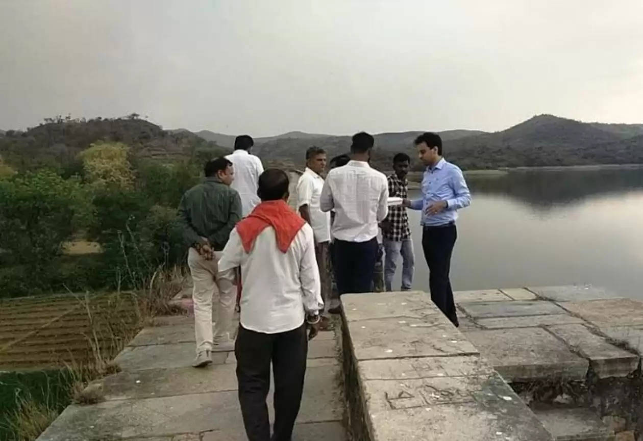 inspection of madar talab by collector