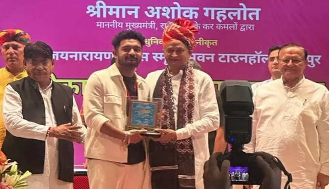 kaviraj laik