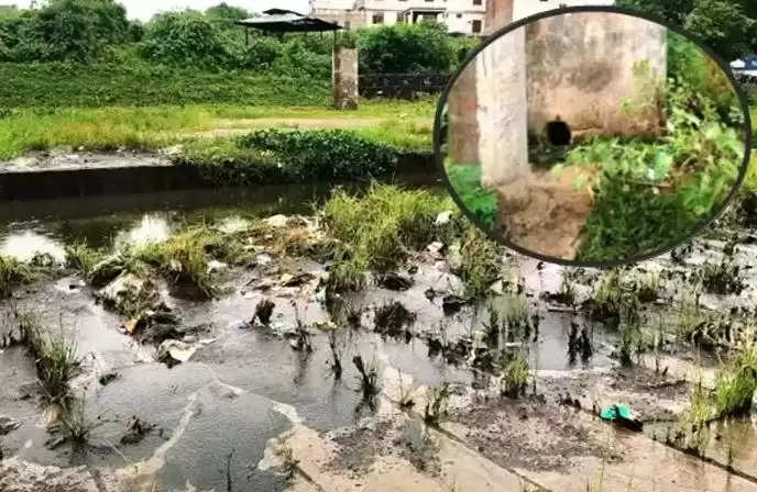 Ayad River Damaged