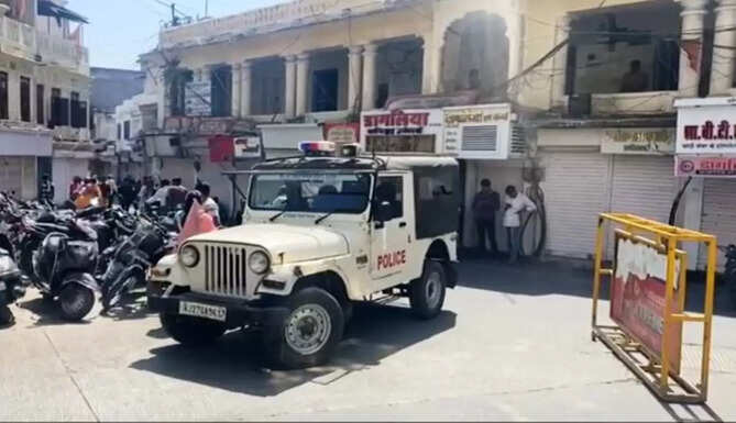 jainam jwellers loot case