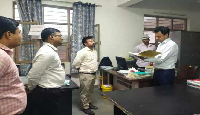 collector visit 