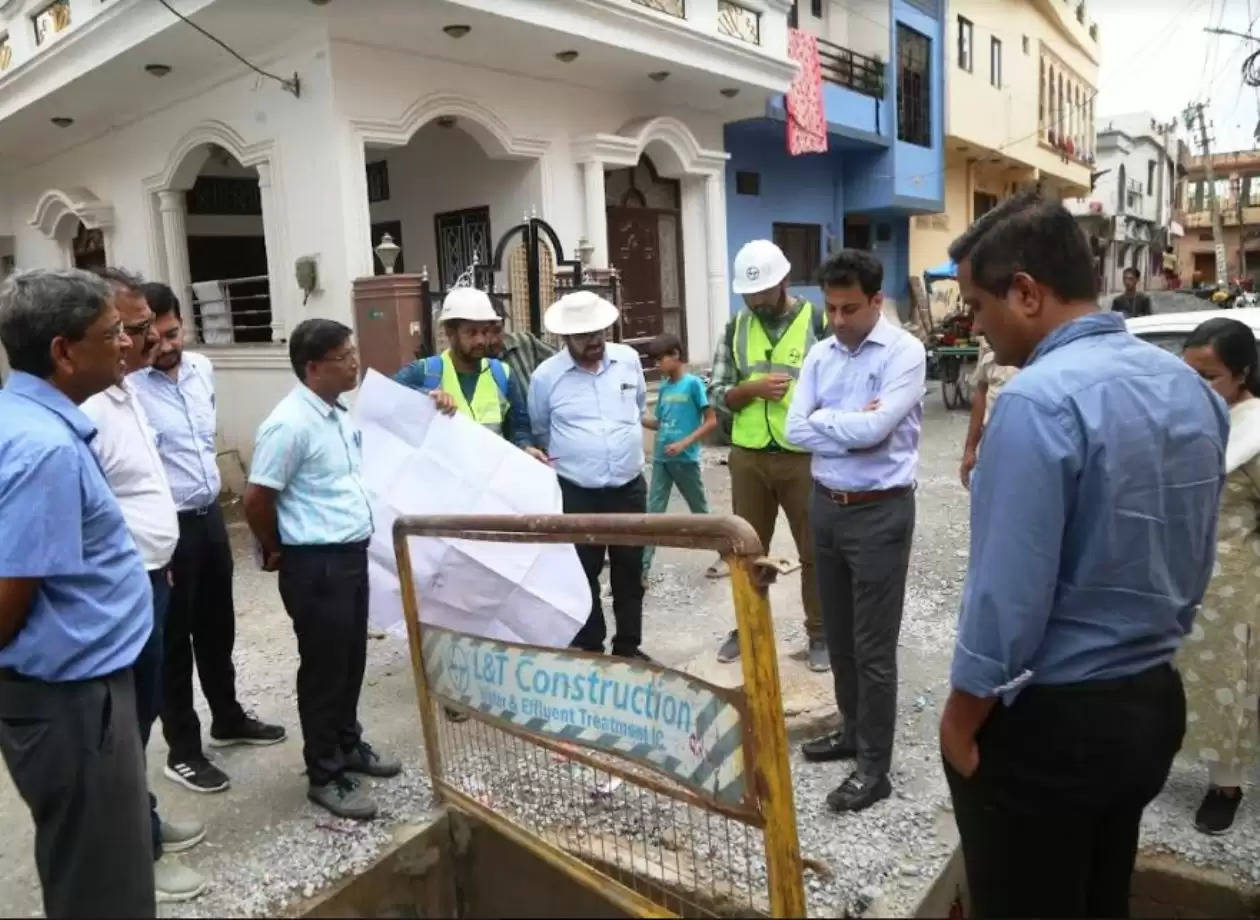 smart city visit by collector