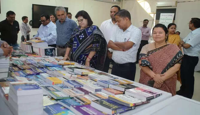 "Books Continue to Help in Intellectual Development" - Book Fair At MLSU Concludes