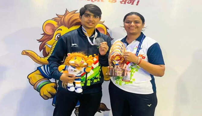 Jigyasa Patel Win silver medal