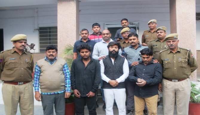 अंतर्राज्यीय चोर गैंग का पर्दाफाश, सोने चांदी के जेवरात समेत चार गिरफ्तार