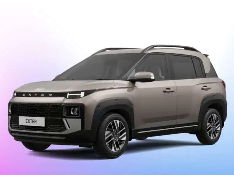 27 KM माइलेज के साथ दमदार इंजन, मिडिल क्लास फैमली के लिए बेस्ट रहेगी ये SUV