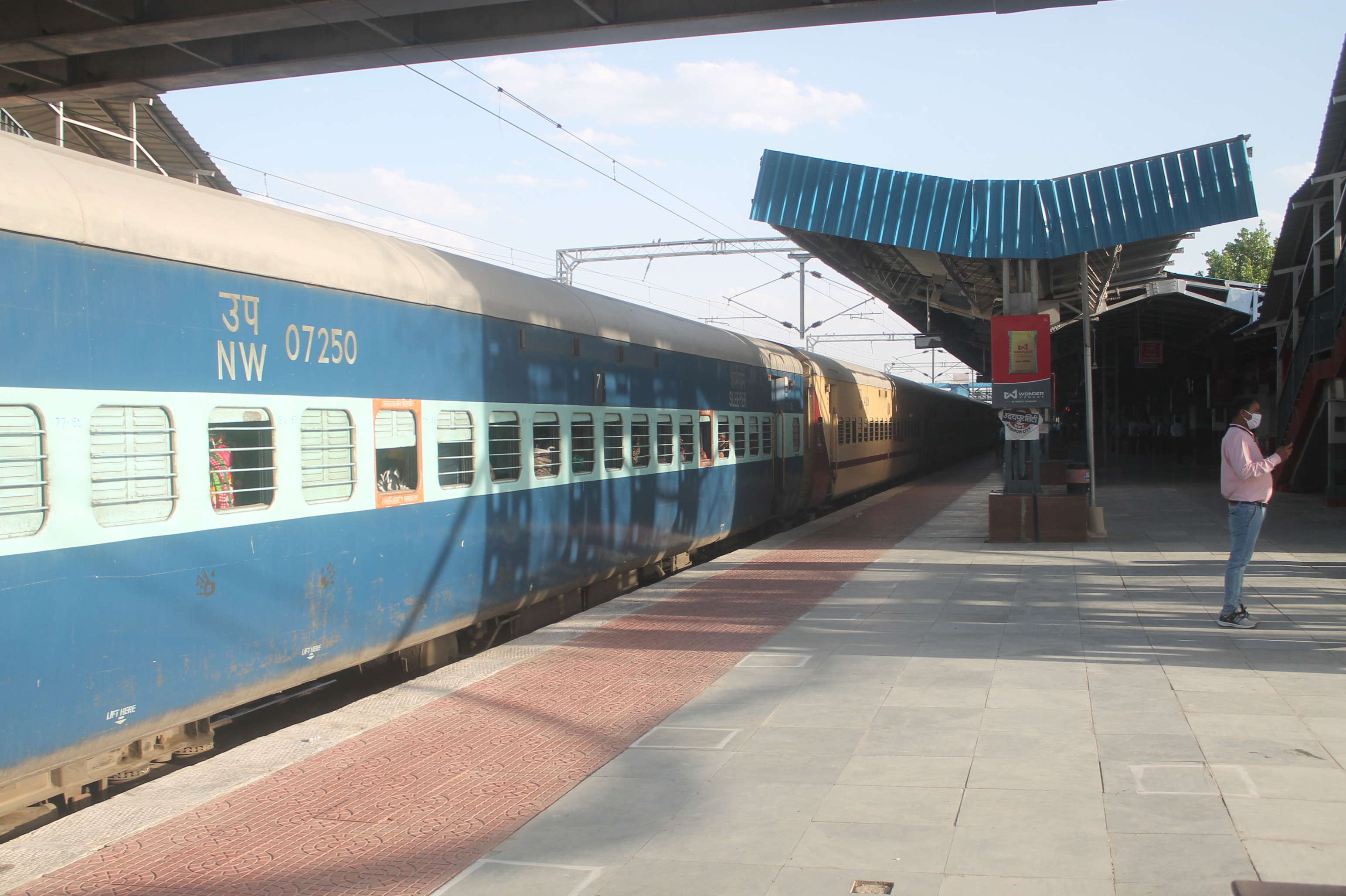 First Shramik Express leaves Udaipur for Muzaffarnagar with 1,200 migrant workers