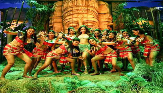 Aranmanai 4