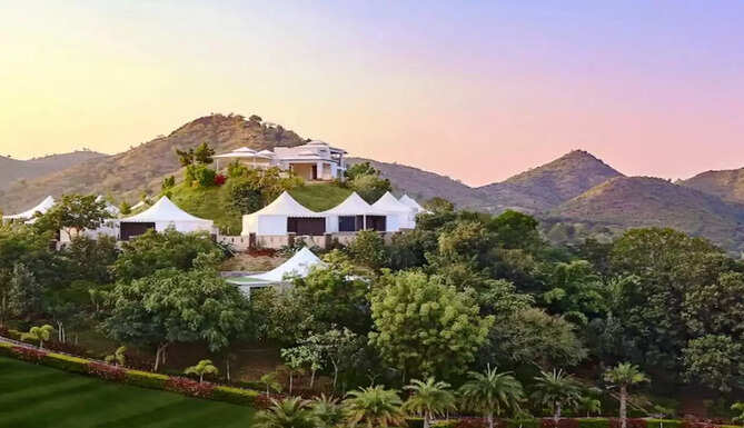 hotel taj aravali