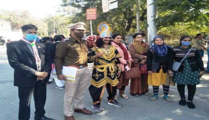 हिंदुस्तान स्काउट गाइड द्वारा सड़क सुरक्षा अभियान के तहत विभिन्न कार्यक्रम
