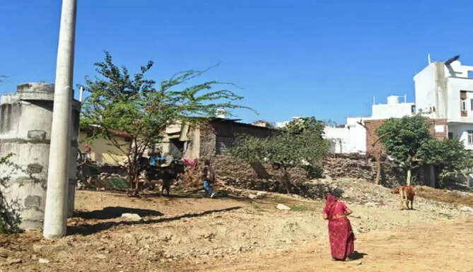 Encroachments Ayad Removed
