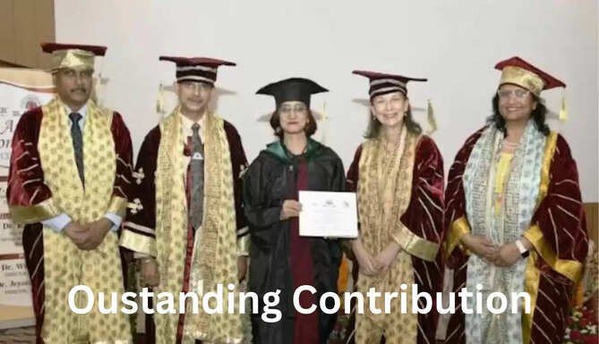 Dr Shalini 