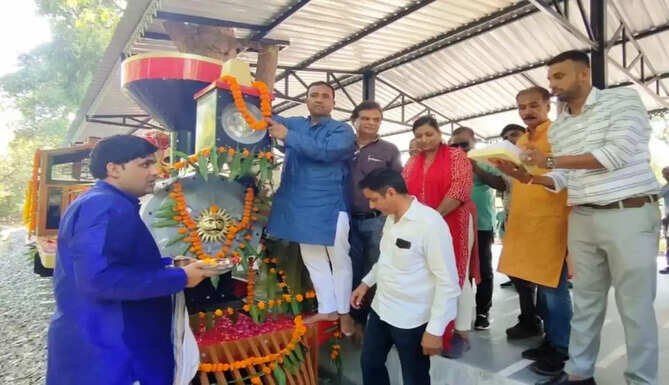 gulab bagh toy train
